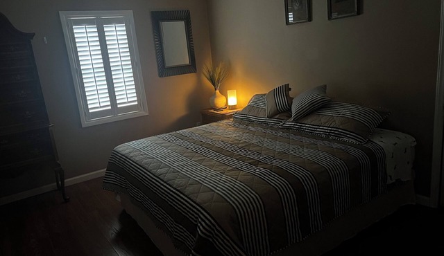 Completely furnished apartment up on 7