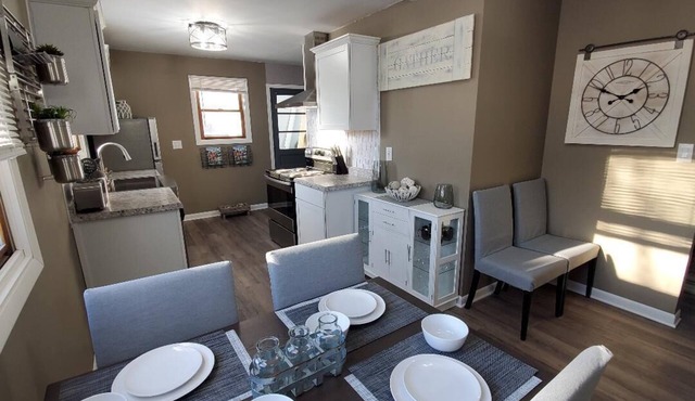 Completely remodeled, pet-friendly, 'smart' home in the country!
