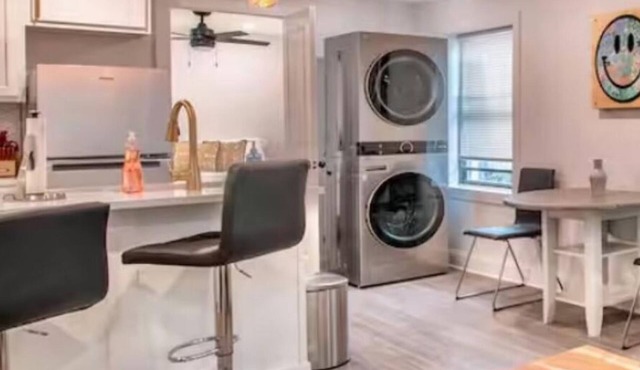 Completely remodeled apartment in the heart of Kansas City