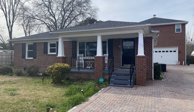 Completely remodeled home near Fort Jackson and USC
