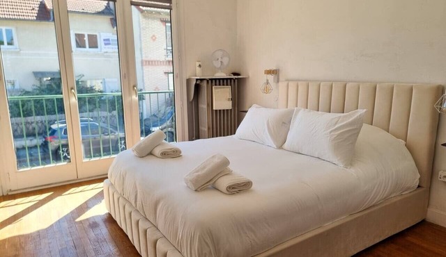 Completely renovated house with terrace and garden
