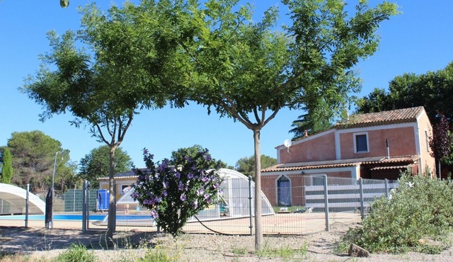 Completely renovated house in quiet, rural location beside the river Herault