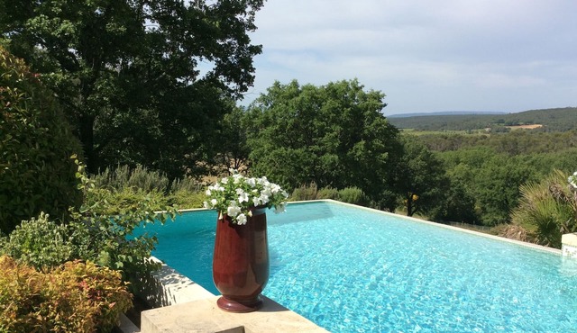 Completely restored bastide in Provence Verte.