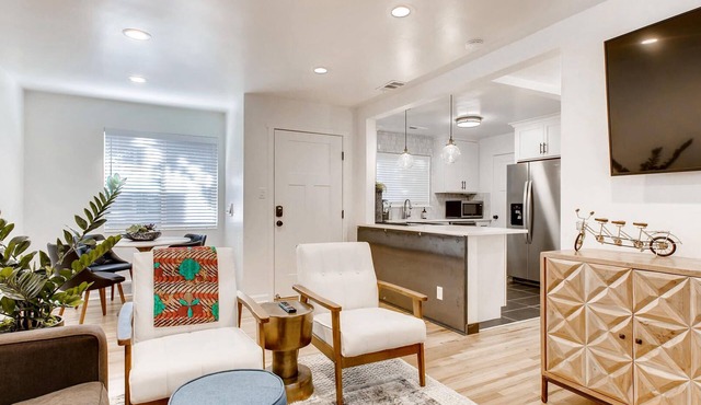 Completely Upgraded Suite near Convention Center and Downtown Salt Lake City