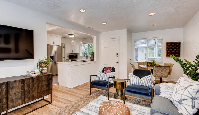 Completely Upgraded Suite near Convention Center and Downtown Salt Lake City