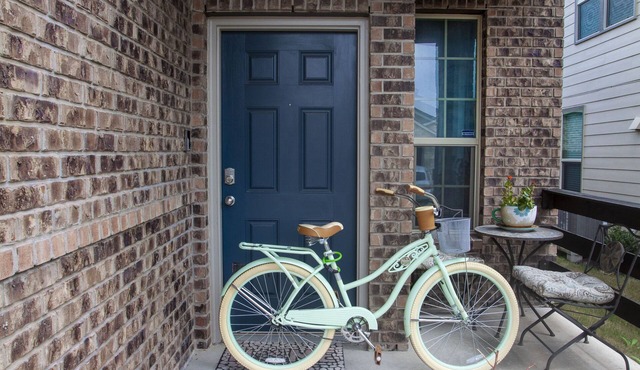 Completly Furnished SeaHome in South Austin
