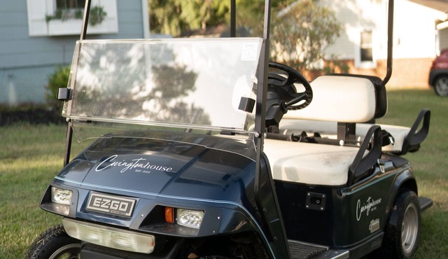 Complimentary Golf Cart - .9 Miles From Square - Hot Tub