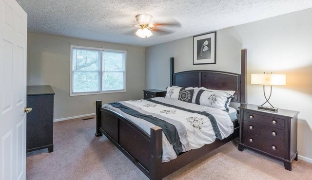 Complimentary use of coffee drip pot, perfect for family gatherings!