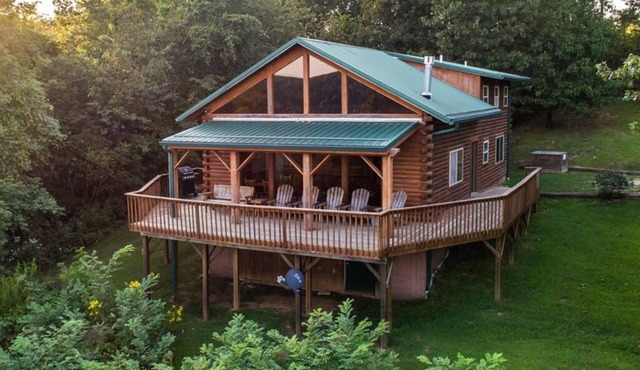 Compton Mountain Cabin w/Big Mountain Views