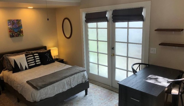 Conch Republic Studio - Key West Millionaires Row