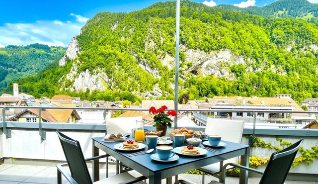Concierge, Penthouse Alps Scenic View by SwissHut