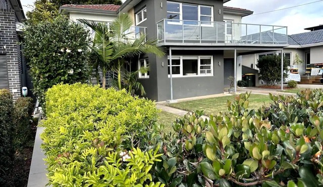 Concord 5 Bedroom home Inner West Sydney