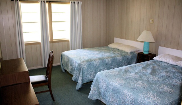 Condo #20 at Kentucky Lake's Lynnhurst Family Resort
