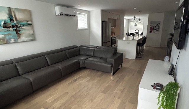 Condo 6 1/2 à Longueuil Près du Pont Jacques-cartier