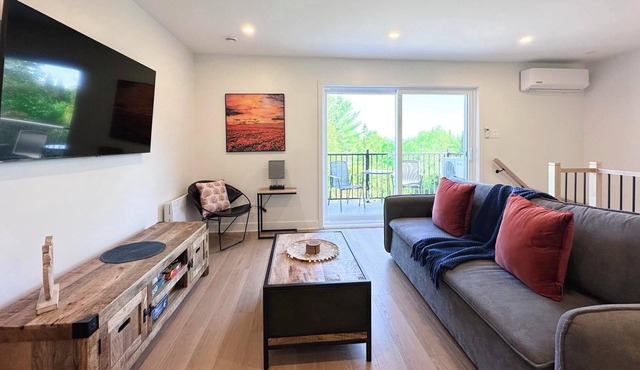 Condo Avec vue à Quelques pas des Pistes
