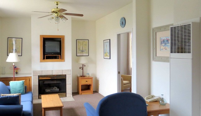 Condo-Basic-Private Bathroom -4