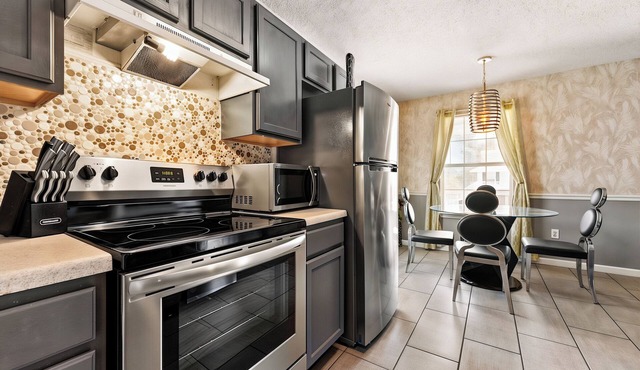 Condo close to Biloxi Casino and Beaches
