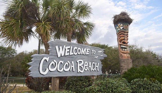 Condo Complex on the Beach 2 Bed 2 Bath