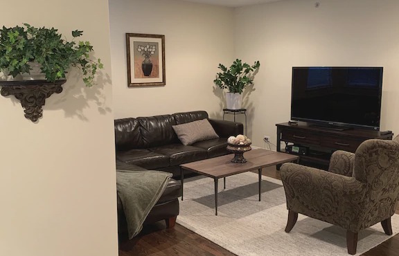 Condo - Downtown Highland Park