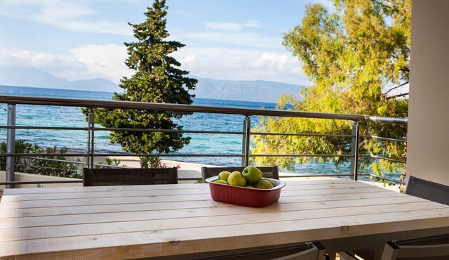 Condo Elia,Deluxe, Self Catered, Sea Front Apartment, 10 meters from the shore