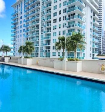 Condo in Brickell the best Miami. Free parking