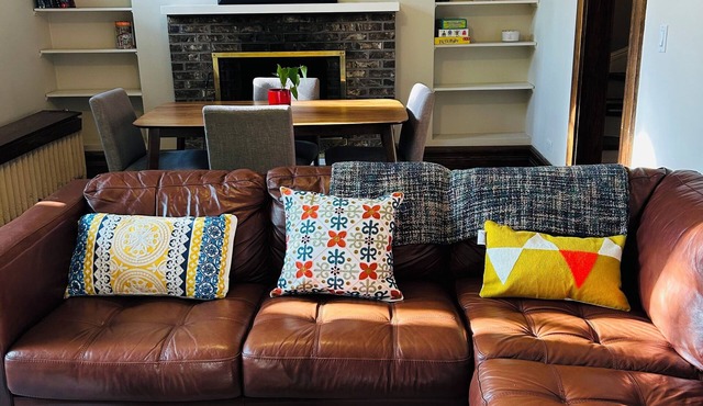 Condo in Hyde park 2 min UofC 6mi downtown