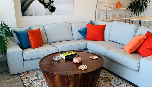 Condo in Margate Towers on the beach!