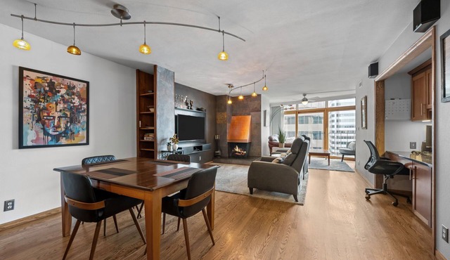 Condo in the Sky - Amazing Views - Gym