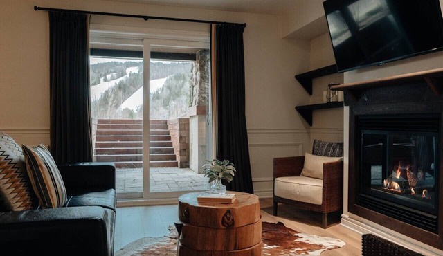 Condo luxueux ski-in/ski-out à Saint-Sauveur