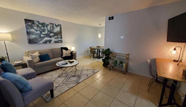Condo Near Downtown Austin - 2br