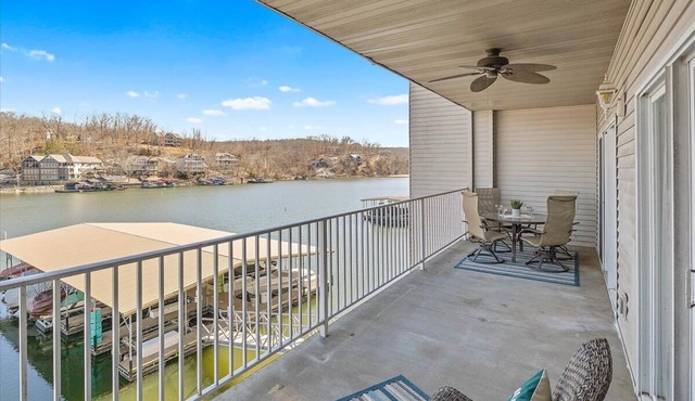 Condo near Ozark Amphitheater LOTO