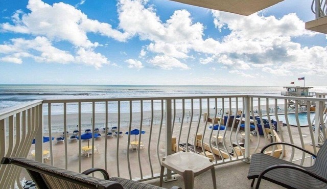 Condo on the Beach with Ocean View
