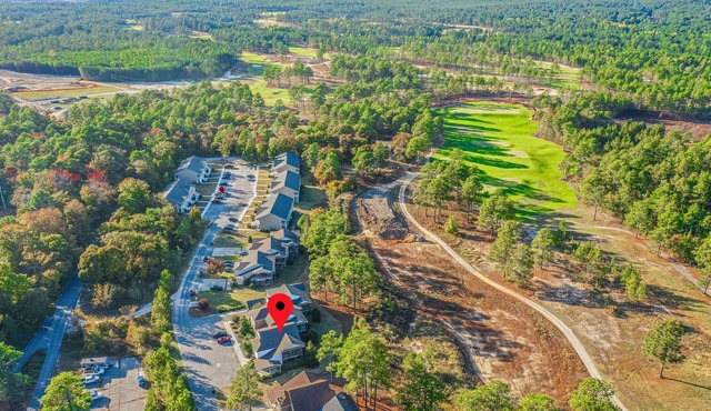 Condo overlooking Pinehurst #10 Course & 4.8 miles from the 2024 US Open!