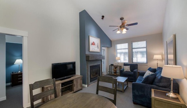 Condo with Ski Resort View Private Balcony - Fraser Crossing Founders Pointe Premium-Rated 3619