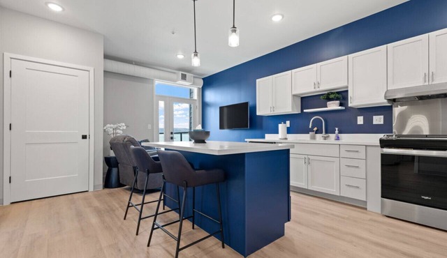 Condo with stunning views of Lake Pepin - Assigned Garage - Unit 105