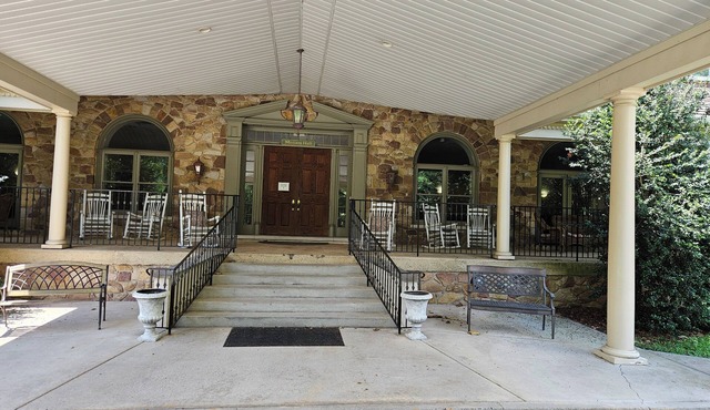 Conference Center Hotel Phoenixville with WiFi, AC