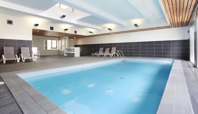 Confluence District: Aparthotel with Indoor Pool!