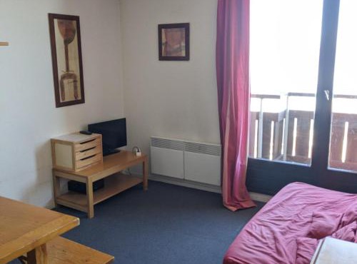 Confort au pied des pistes, balcon, 5 pers, 3e étage - FR-1-557-83