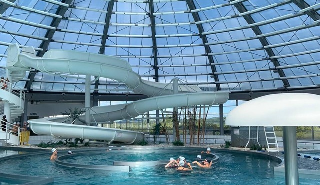 Confort et Charme Scandinave Avec Terrasse, aux Portes de Vichy