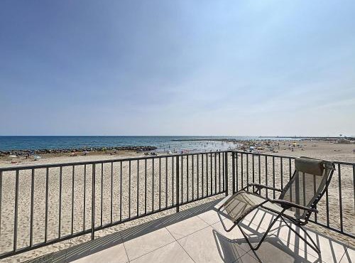 Confortable T3 sur plage avec WiFi et parking privé - FR-1-715-104