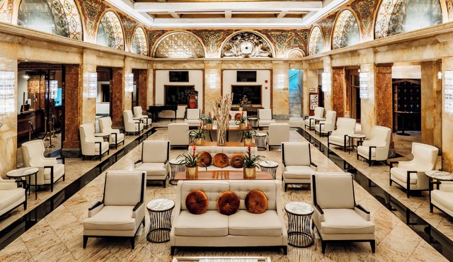 Congress Plaza Hotel