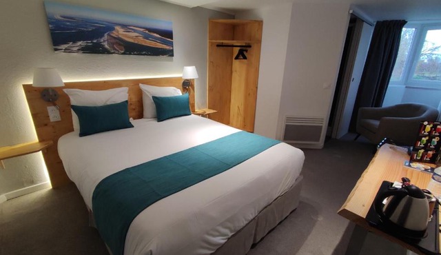 Contact Hôtel Le Provençal Bordeaux Lac