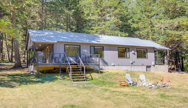 Contact Mountain Hideaway w/Views & Porches!