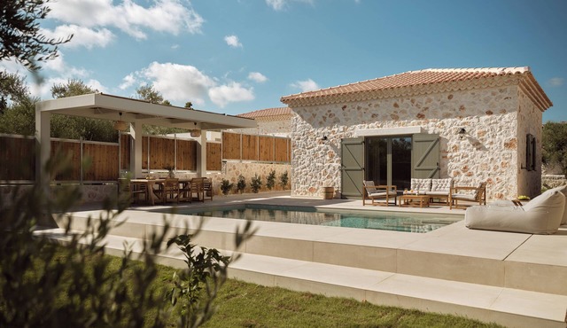 - Conte Maris V -nnReal mediterranean island living, in Zakynthos Greece!