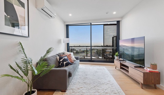 Contemporary 2-Bed Haven with Swimming Pool