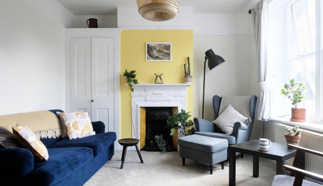 Contemporary 2 Bedroom Flat in Lewes