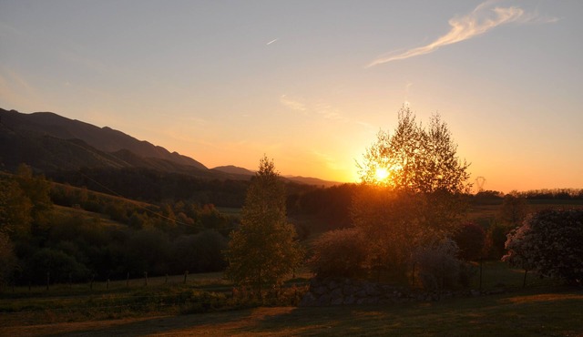 Contemporary architecture by Lourdes, view of the Pyrenees, garden, spa, hammam
