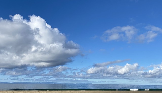 Contemporary Beach Getaway - Now booking Spring & Summer!