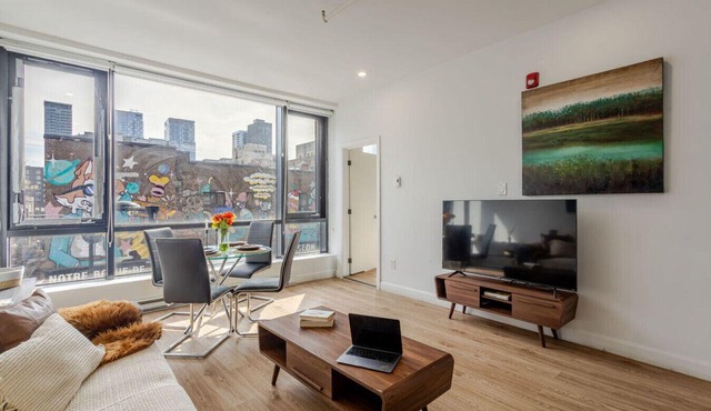 Contemporary City Retreat