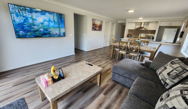 Contemporary Coastal Retreat. A Perfect Place to Relax and Unwind.